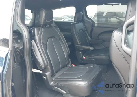 2025 Chrysler Pacifica Select из США, поврежденный, VIN 2C4RC1BG9SR538879